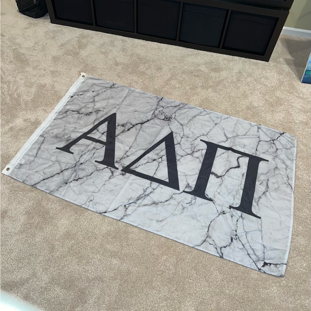Alpha Delta Pi wall flag - Picture 3 of 4
